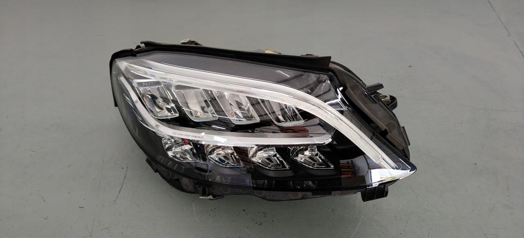 Frontscheinwerfer Mercedes-Benz W205 A2059068005 LED Rechts Headlight SCH3670764667zl