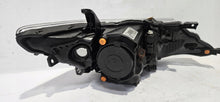 Laden Sie das Bild in den Galerie-Viewer, Frontscheinwerfer Toyota Auris 811170-02J61 Links Scheinwerfer Headlight