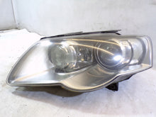 Load image into Gallery viewer, Frontscheinwerfer VW Passat 3C0941751G Xenon Links Scheinwerfer Headlight SCH6226380837ah