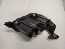 Laden Sie das Bild in den Galerie-Viewer, Frontscheinwerfer Opel Corsa F 39162648 354261827 Links Scheinwerfer Headlight SCH1446558465ob
