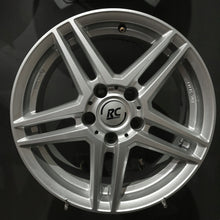 Laden Sie das Bild in den Galerie-Viewer, 4x Alufelge 16 Zoll 6.5" 5x112 44ET RCD17-656 Skoda Octavia II Golf Vii FEL2405859949kl