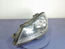 Laden Sie das Bild in den Galerie-Viewer, Frontscheinwerfer Mercedes-Benz W204 2048209559 Ein Stück (Rechts oder Links) SCH3591284356vh