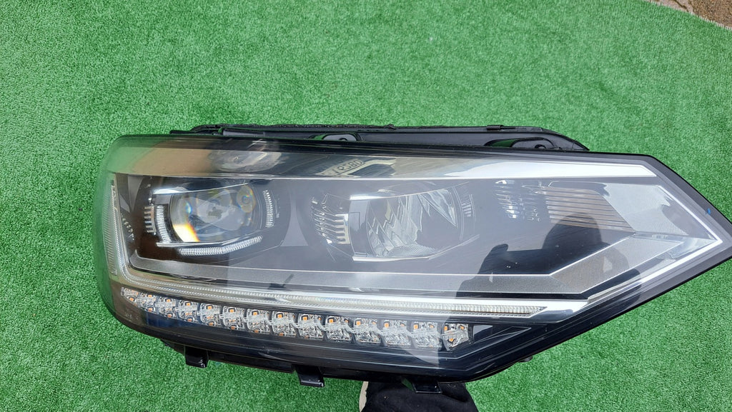 Frontscheinwerfer VW Touran 5TB941082A Rechts Scheinwerfer Headlight