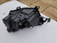 Laden Sie das Bild in den Galerie-Viewer, Frontscheinwerfer Skoda Kamiq 658941016 Rechts Scheinwerfer Headlight SCH7894108717li
