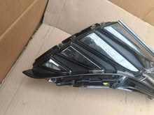 Laden Sie das Bild in den Galerie-Viewer, Frontscheinwerfer Hyundai 92207N7100 Links Scheinwerfer Headlight SCH3487706177bg
