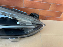 Laden Sie das Bild in den Galerie-Viewer, Frontscheinwerfer Ford Focus MX7B-13E015-EB Full LED Rechts oder Links