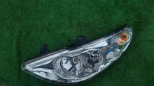 Load image into Gallery viewer, Frontscheinwerfer Renault Master III Links Scheinwerfer Headlight