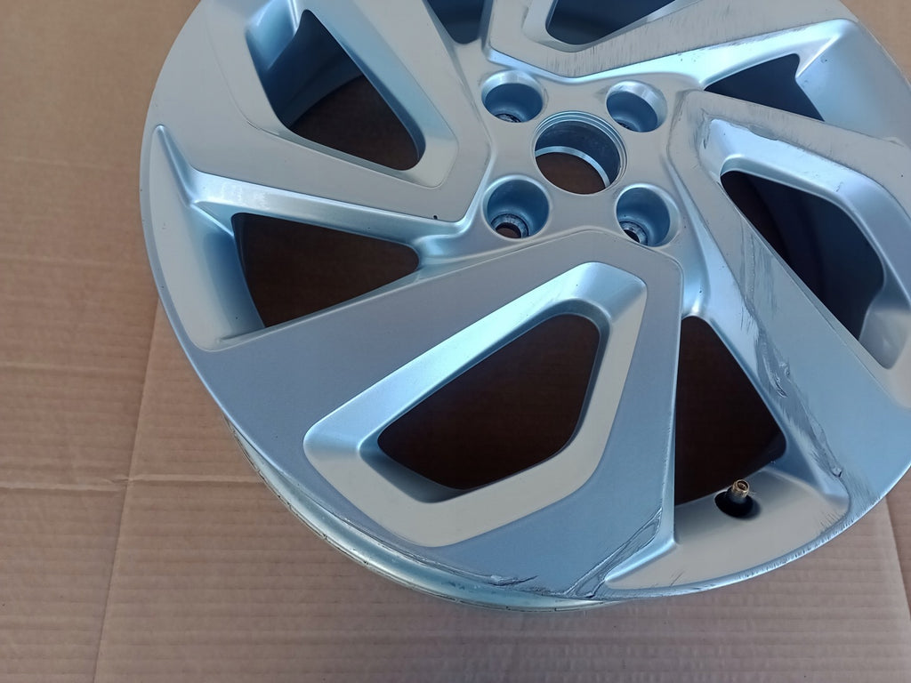 1x Alufelge 17 Zoll 5.0" 4x100 CMS1210-9 Toyota Aygo X Rim Wheel FEL9824452479zi