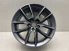 Laden Sie das Bild in den Galerie-Viewer, 1x Alufelge 18 Zoll 7.5" 5x112 51ET 5E0601025AJ Skoda Octavia Iii Rim Wheel FEL4852569348xq