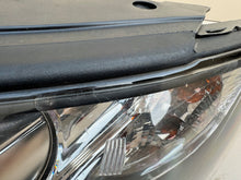 Load image into Gallery viewer, Frontscheinwerfer Hyundai 92101-2BXXX Links Scheinwerfer Headlight