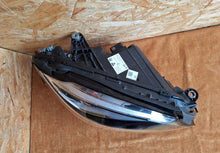 Laden Sie das Bild in den Galerie-Viewer, Frontscheinwerfer Mercedes-Benz W205 A2059066006 LED Rechts Headlight SCH2107380622xr