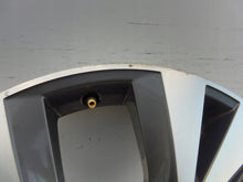 Load image into Gallery viewer, 1x Alufelge 18 Zoll 7.0&quot; 5x112 45ET Glanz Silber 575601025E Mg Ateca Rim Wheel