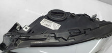 Laden Sie das Bild in den Galerie-Viewer, Frontscheinwerfer BMW 5 F11 F10 7203251 7203252 Xenon Rechts oder Links SCH7492188695jb