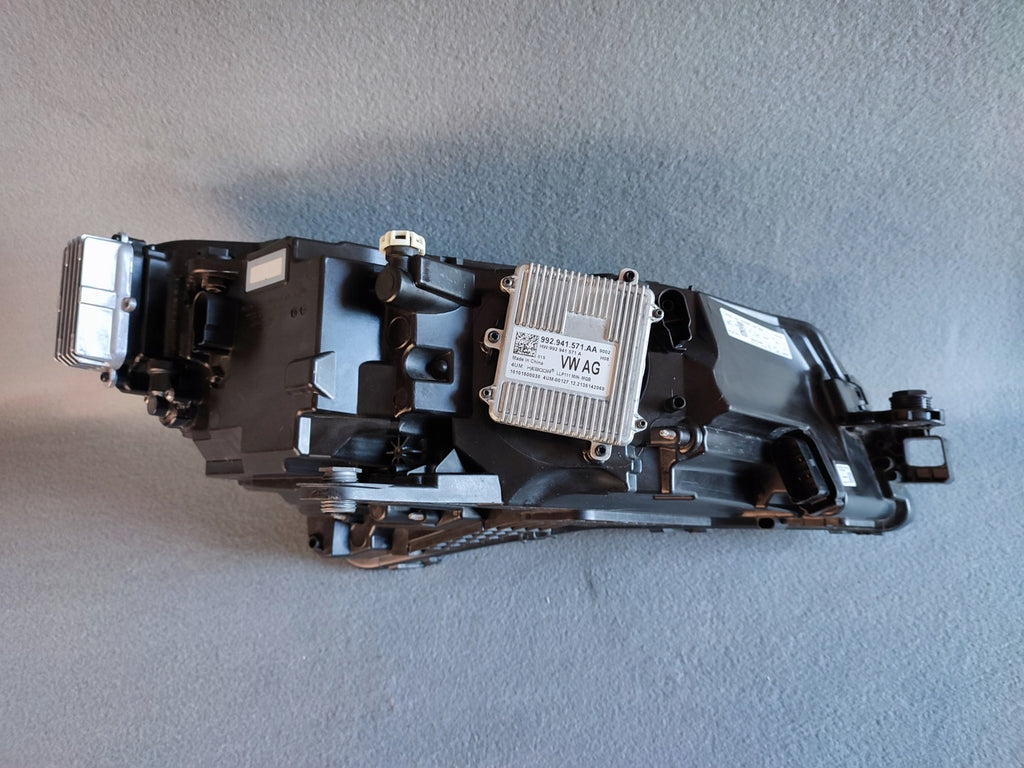 Frontscheinwerfer Skoda Superb III 3V1941015D LED Links Scheinwerfer Headlight