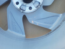 Load image into Gallery viewer, 1x Alufelge 17 Zoll 7.5&quot; 5x112 51ET VW Golf Rim Wheel