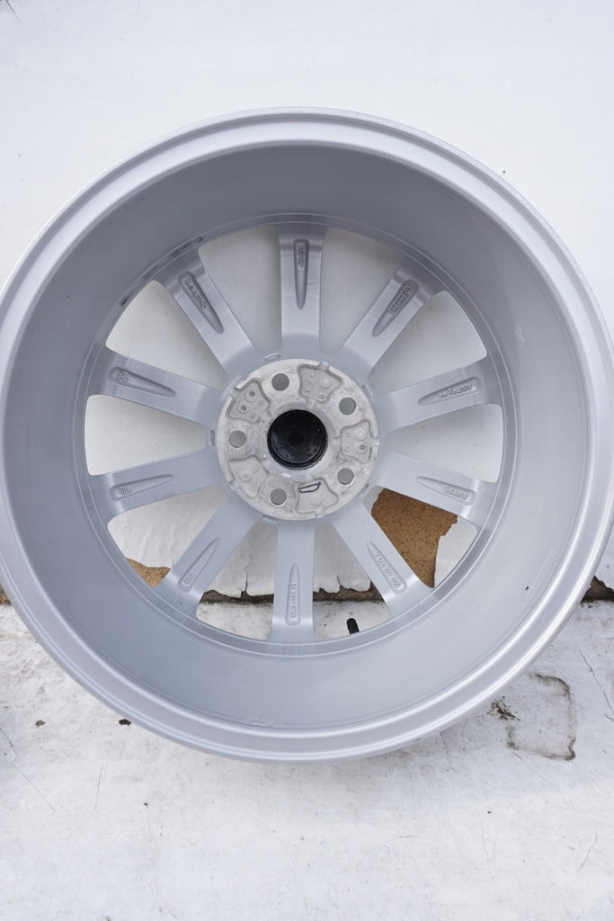 4x Alufelge 17 Zoll 6.0" 5x112 48ET Glanz Silber VW Golf Rim Wheel FEL9780627627vt