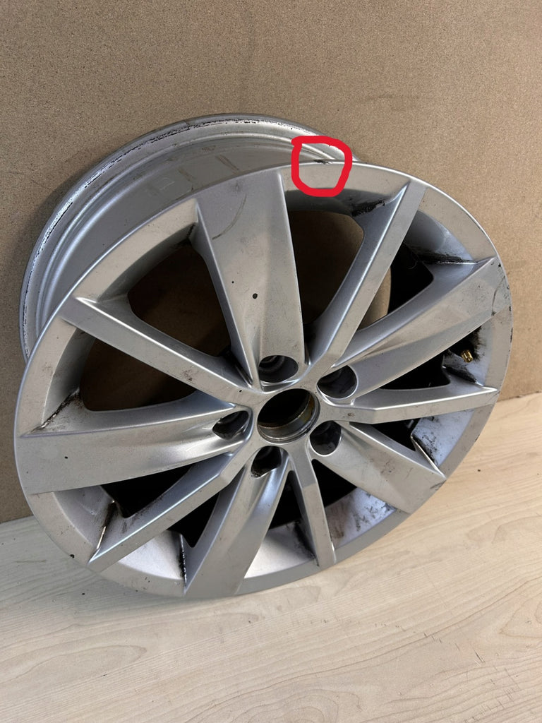 1x Alufelge 15 Zoll 6.0" 5x100 40ET Glanz Silber 6C0601025F VW Rim Wheel FEL8036659653ui