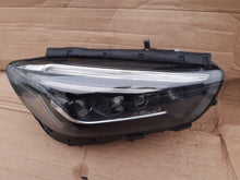 Laden Sie das Bild in den Galerie-Viewer, Frontscheinwerfer Mercedes-Benz W247 A2479062003 LED Rechts Headlight