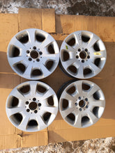 Laden Sie das Bild in den Galerie-Viewer, 4x Alufelge 16 Zoll 7.0" 5x112 31ET Glanz Silber A2044011102 Mercedes-Benz W204 FEL5267643459yq