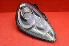 Laden Sie das Bild in den Galerie-Viewer, Frontscheinwerfer Porsche Cayenne 7P5941032R Rechts Scheinwerfer Headlight SCH6846320150zu