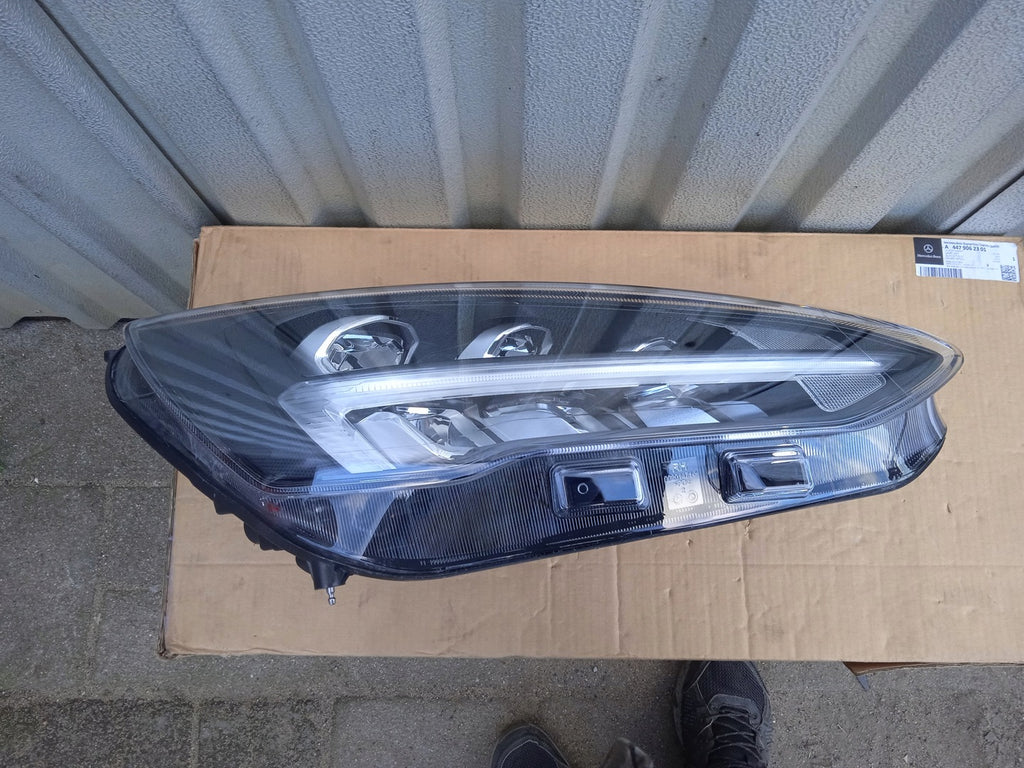 Frontscheinwerfer Ford Focus MX7B-13E014-ED LED Rechts Scheinwerfer Headlight