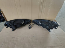 Laden Sie das Bild in den Galerie-Viewer, Frontscheinwerfer Audi A1 82A941003 82A941004 Ein Stück (Rechts oder Links) SCH3383634274fb