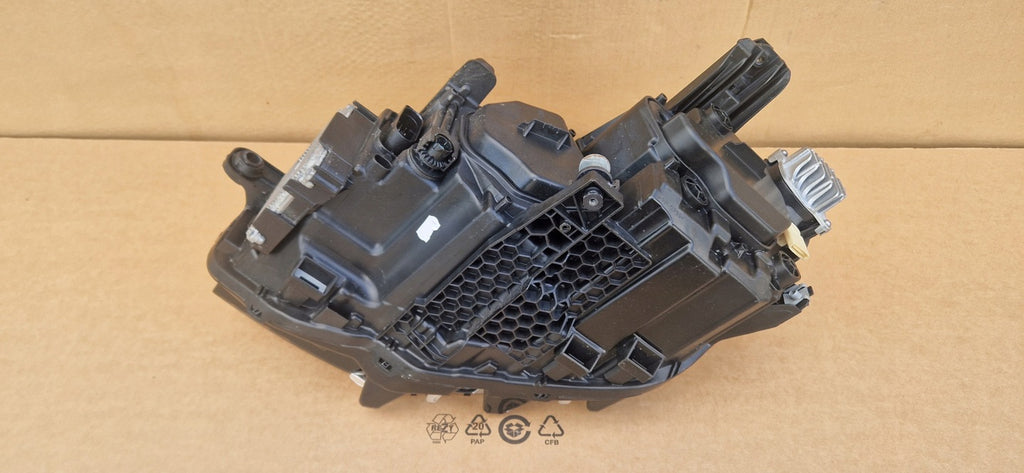 Frontscheinwerfer VW Passat B8 3G1941082T LED Rechts Scheinwerfer Headlight