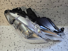 Laden Sie das Bild in den Galerie-Viewer, Frontscheinwerfer Mercedes-Benz Cabrio 2078200259 1ZT009647-32 Xenon Rechts SCH4005018956wq