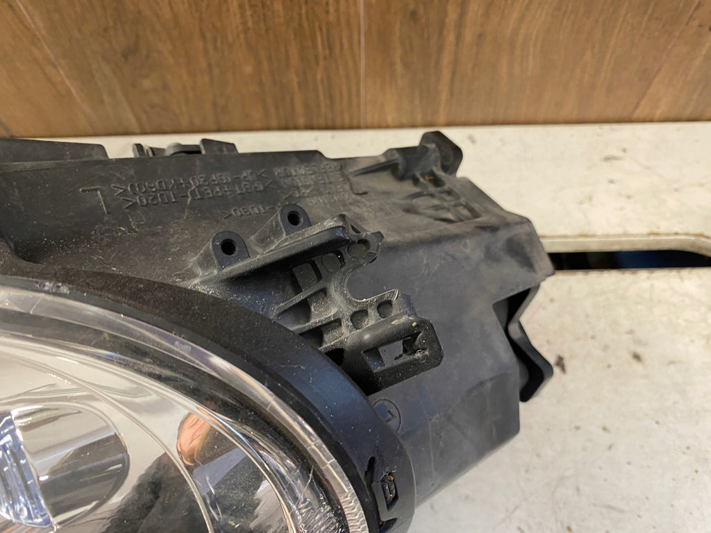 Frontscheinwerfer Mitsubishi I Ein Stück (Rechts oder Links) Headlight