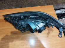 Laden Sie das Bild in den Galerie-Viewer, Frontscheinwerfer BMW E60 E61 Rechts Scheinwerfer Headlight SCH1602029208bn