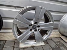 Load image into Gallery viewer, 1x Alufelge 18 Zoll 8.0&quot; 5x112 25ET Audi Rim Wheel