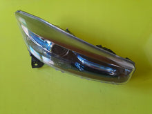 Laden Sie das Bild in den Galerie-Viewer, Frontscheinwerfer Renault Zoe 260109891R Rechts Scheinwerfer Headlight SCH3485956605on