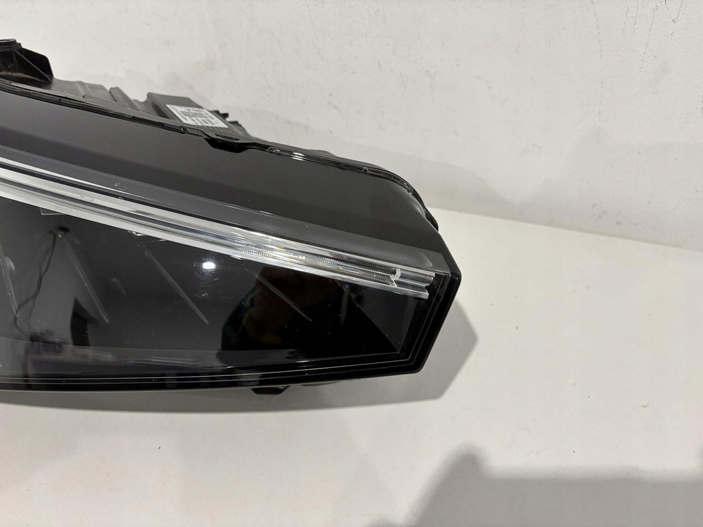 Frontscheinwerfer Skoda Scala 657941016A 657941015A LED Rechts Headlight SCH6448035959lg