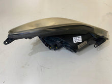 Laden Sie das Bild in den Galerie-Viewer, Frontscheinwerfer Opel Corsa D 13186385 Links Scheinwerfer Headlight SCH4093497307cx