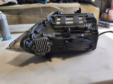 Laden Sie das Bild in den Galerie-Viewer, Frontscheinwerfer BMW 6 F06 F12 F13 7255731 7255732 Full LED Ein Satz Headlight SCH6526770275pb