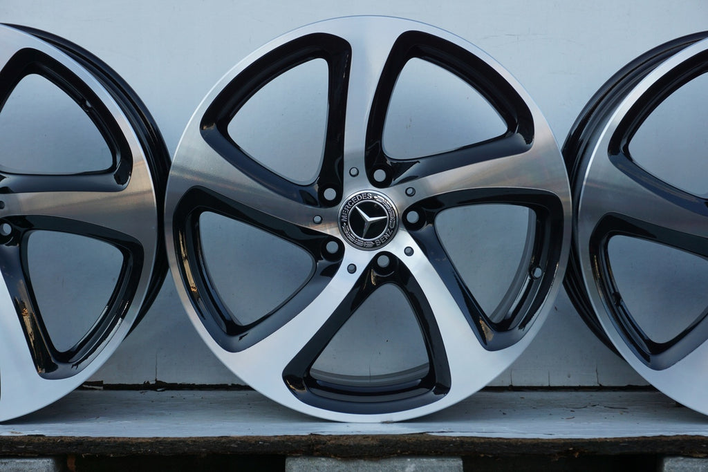 4x Alufelge 18 Zoll 8.0" 5x112 43ET Glanz Schwarz A2134013200 Mercedes-Benz W213