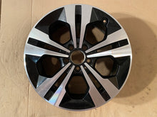 Load image into Gallery viewer, 1x Alufelge 18 Zoll 7.5" 5x112 53ET A2474012900 Mercedes-Benz W247 Rim Wheel FEL4485918325sc