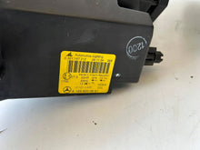 Load image into Gallery viewer, Frontscheinwerfer Mercedes-Benz 1698200561 1698200661 Rechts oder Links SCH7994639234gh