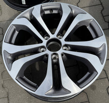 Laden Sie das Bild in den Galerie-Viewer, 1x Alufelge 17 Zoll 7.5" 5x112 36ET Glanz A2534010600 Mercedes-Benz Glc FEL5678765979xi