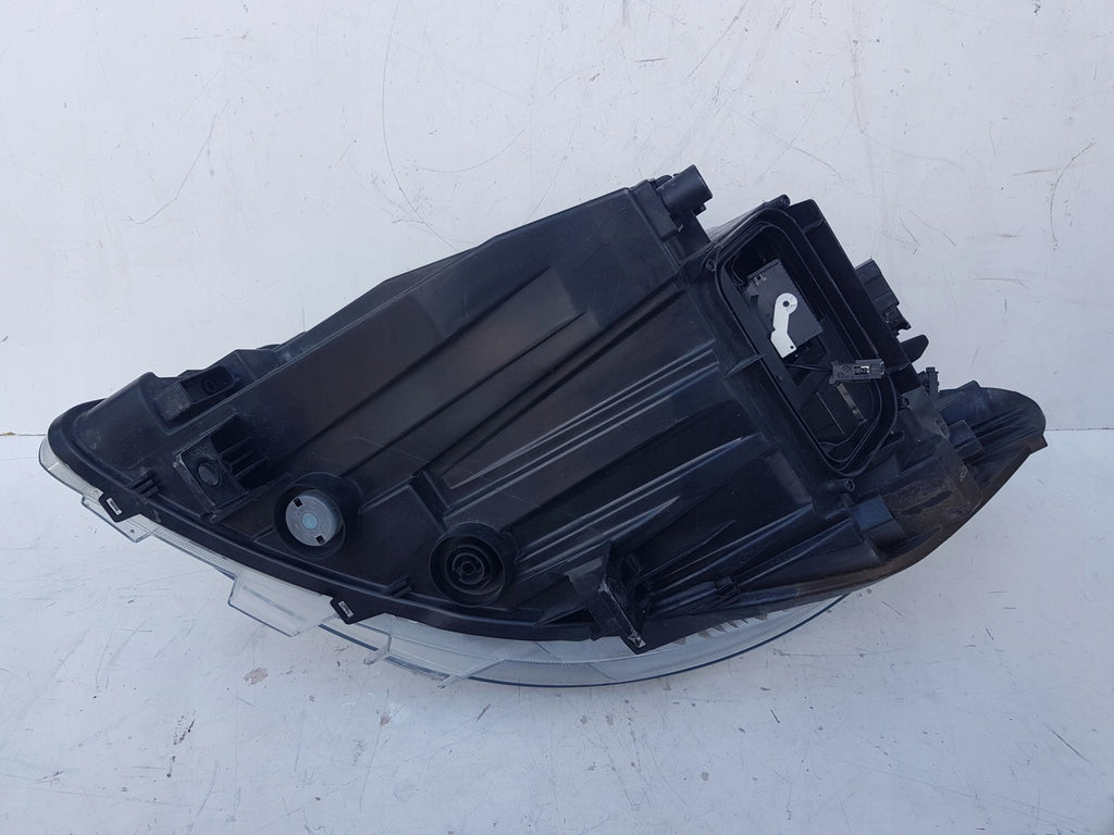 Frontscheinwerfer Mercedes-Benz Sprinter A9109065100 Rechts Headlight