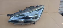 Load image into Gallery viewer, Frontscheinwerfer Seat Ibiza V 6F1941007A 90120772 Links Scheinwerfer Headlight