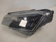 Laden Sie das Bild in den Galerie-Viewer, Frontscheinwerfer Skoda Superb III 3V1941015A Bi-Xenon Links Headlight