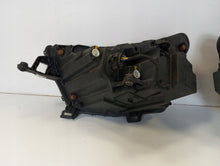 Laden Sie das Bild in den Galerie-Viewer, Frontscheinwerfer Skoda Kamiq 658941015 658941016 Full LED Rechts oder Links SCH6877739886yn