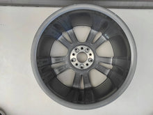 Laden Sie das Bild in den Galerie-Viewer, 1x Alufelge 18 Zoll 8.5&quot; 5x112 56ET A2054012902 Mercedes-Benz W205 Rim Wheel