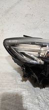 Laden Sie das Bild in den Galerie-Viewer, Frontscheinwerfer Mazda Gj GRF5-51030 LED Rechts Scheinwerfer Headlight SCH3223040679hr