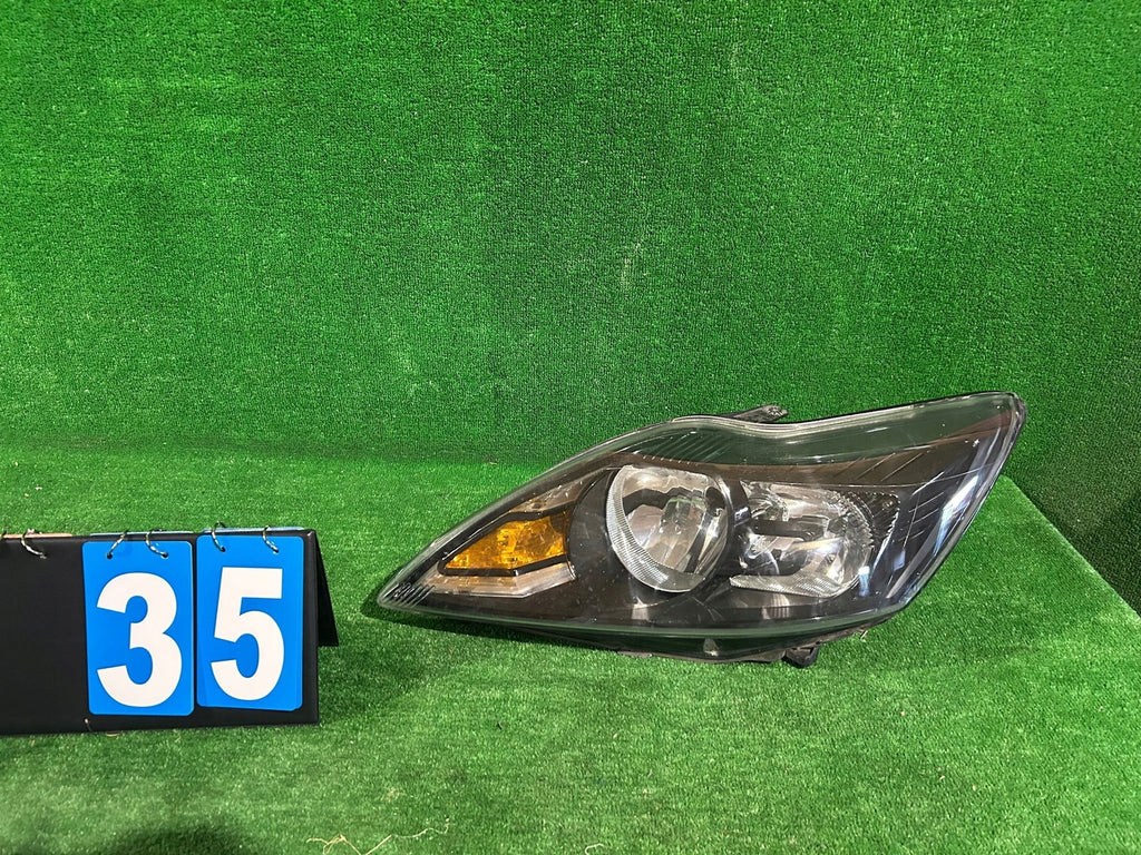 Frontscheinwerfer Ford Focus 8M5113101CE Links Scheinwerfer Headlight SCH9510593184if
