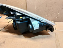 Laden Sie das Bild in den Galerie-Viewer, Frontscheinwerfer Ford S-Max 6M2113D153AG 1ZL00925021 Links Headlight SCH5864843019nf