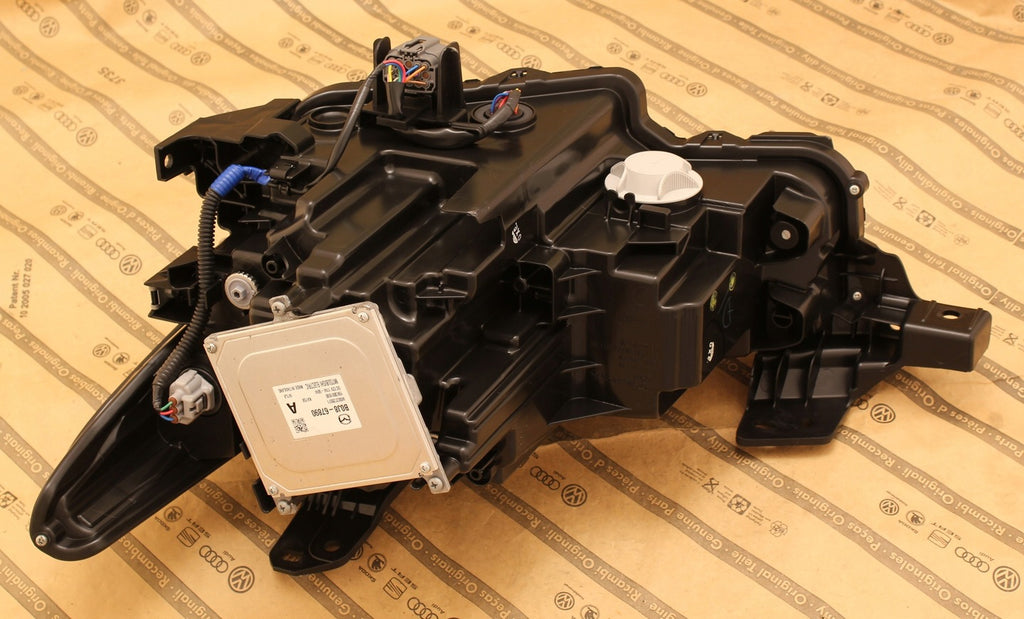 Frontscheinwerfer Mazda III BCJH-51030 LED Rechts Scheinwerfer Headlight