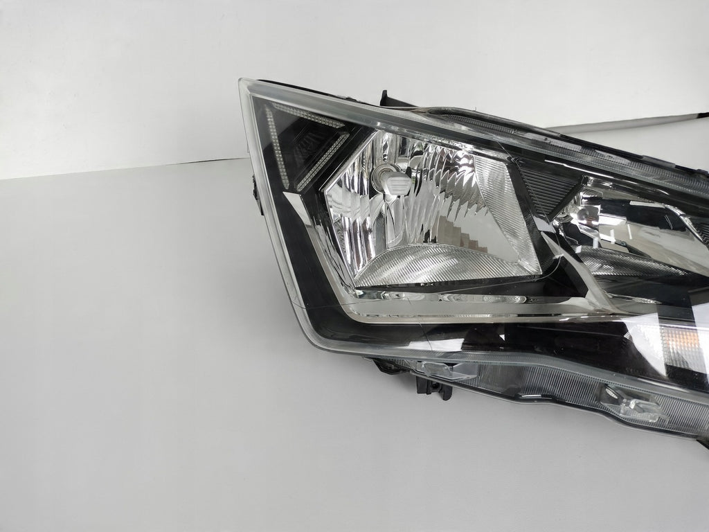 Frontscheinwerfer Seat Ateca 576941006A LED Rechts Scheinwerfer Headlight