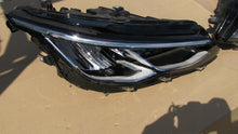 Laden Sie das Bild in den Galerie-Viewer, Frontscheinwerfer VW Golf VIII I 5H1941005 5H1941006 Full LED Rechts oder Links SCH9886344273jd